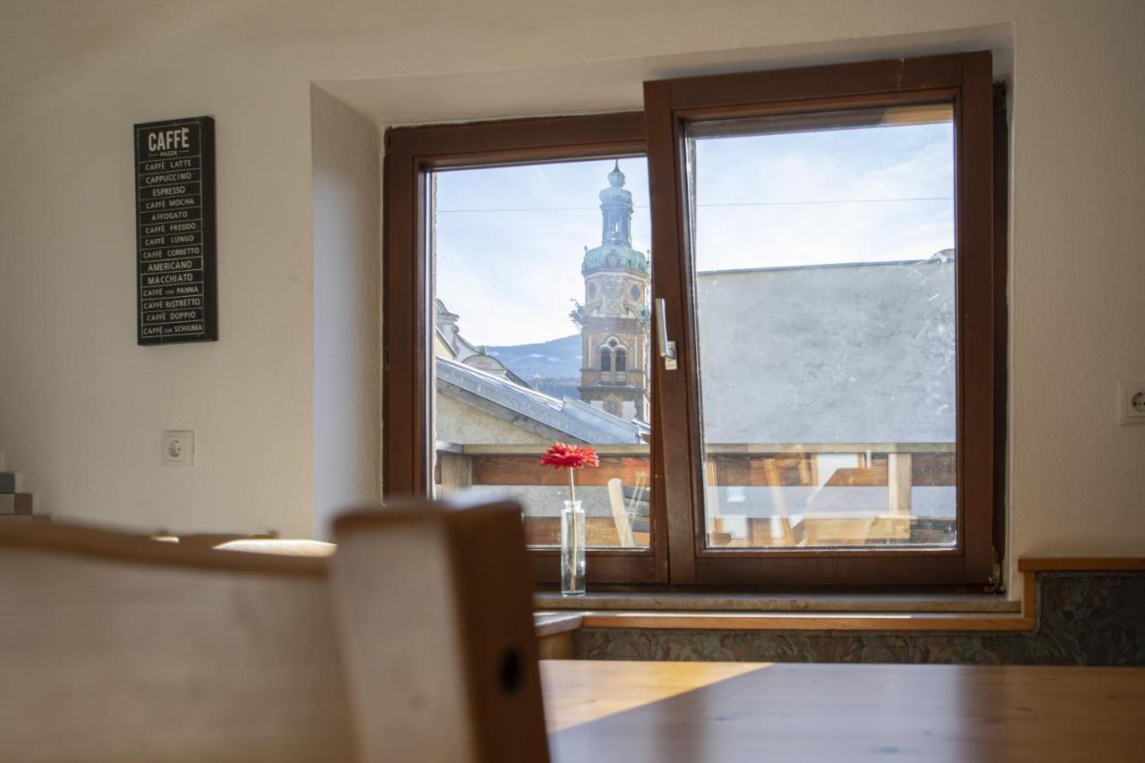 Cozy Old Town Apartment 홀인티롤 외부 사진