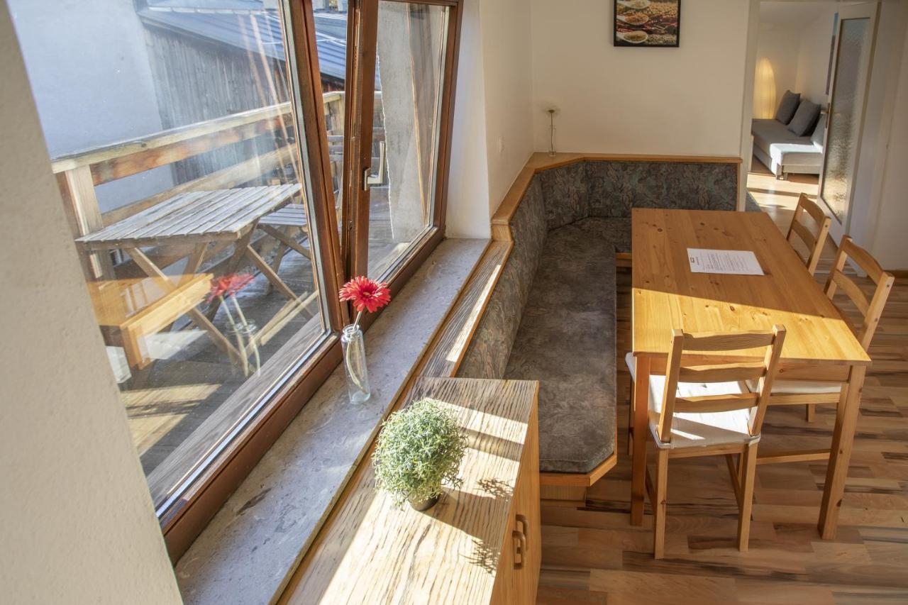 Cozy Old Town Apartment 홀인티롤 외부 사진