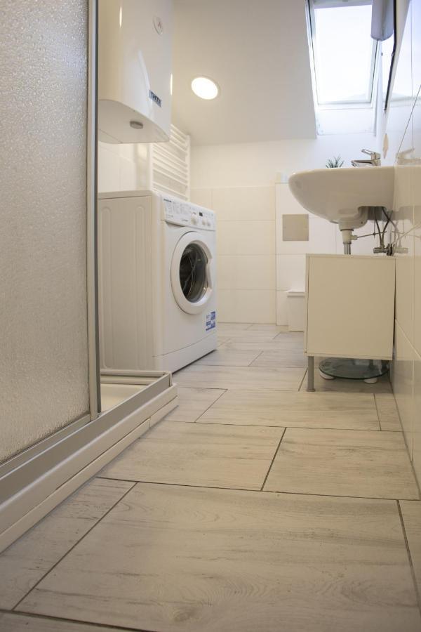 Cozy Old Town Apartment 홀인티롤 외부 사진